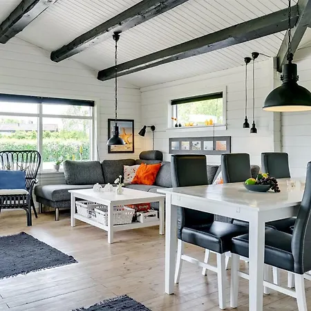 Olwir - 400m To The Fjord By Interhome *