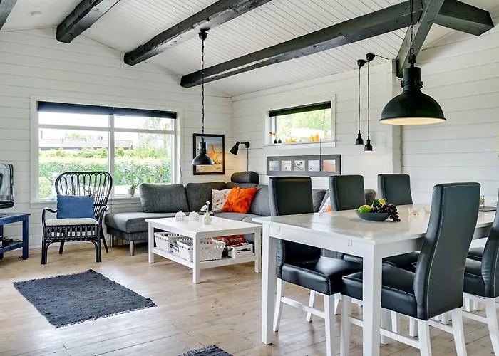 Olwir - 400m To The Fjord By Interhome *